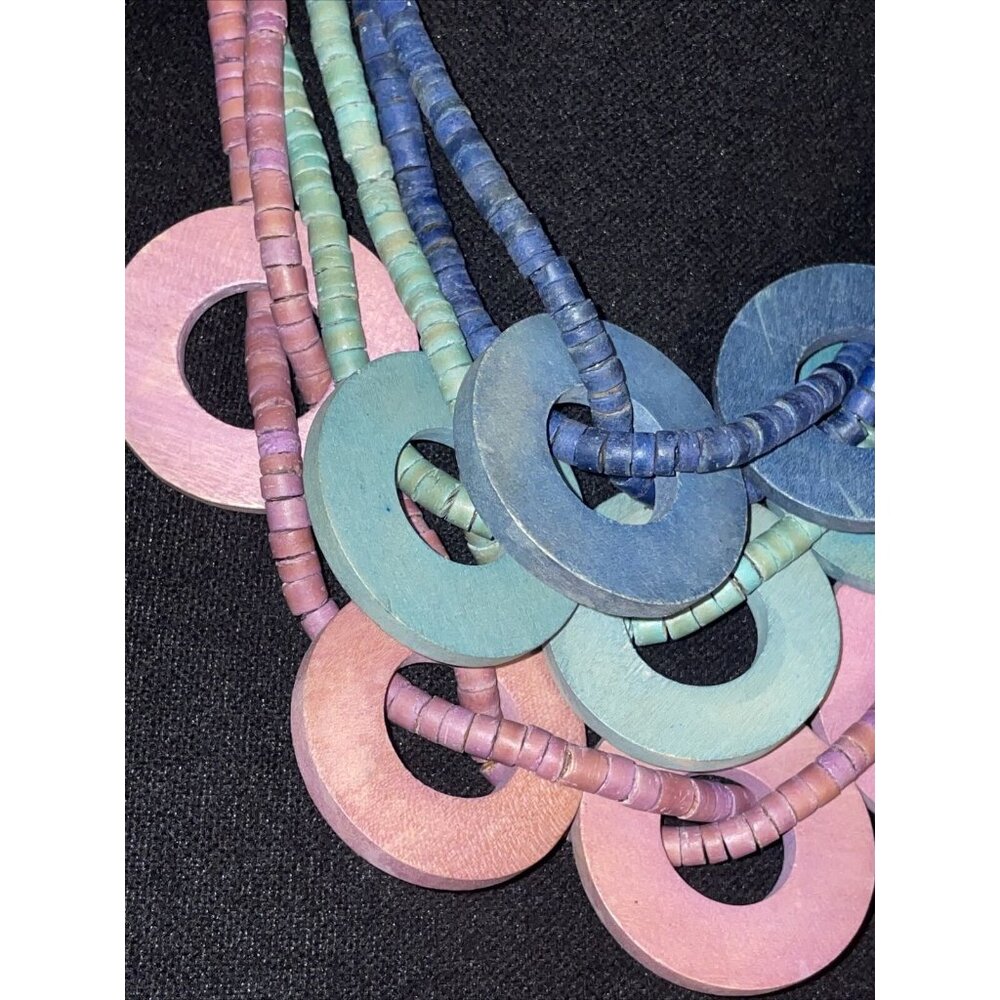 Vintage multi strand multi color purple green & blue wood beaded necklace Circle - Picture 4 of 15